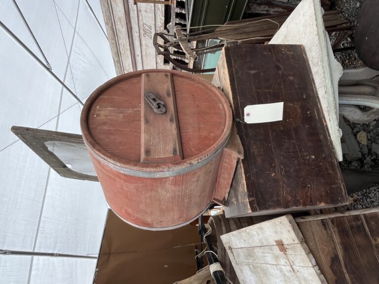 Two Day Lapp Auction