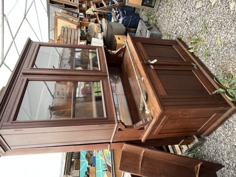 Two Day Lapp Auction